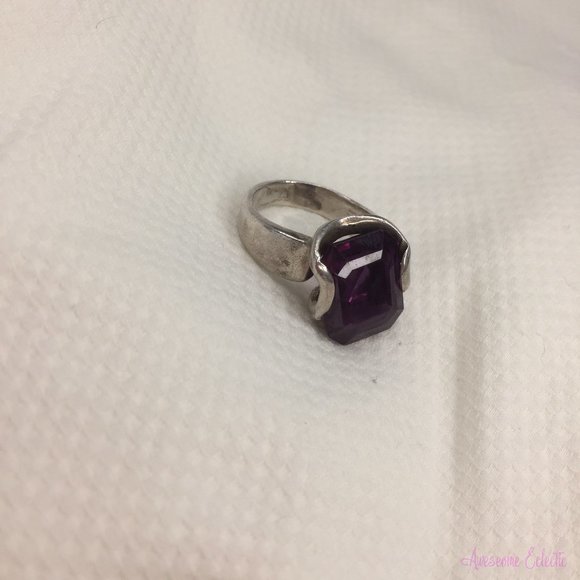 Handcrafted Silver Free-Form Color-Changing Sapphire Ring - Sz 6 - Picture 9 of 13